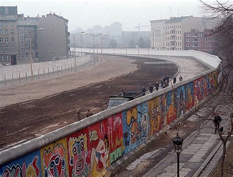 berlin wall wiki|More.